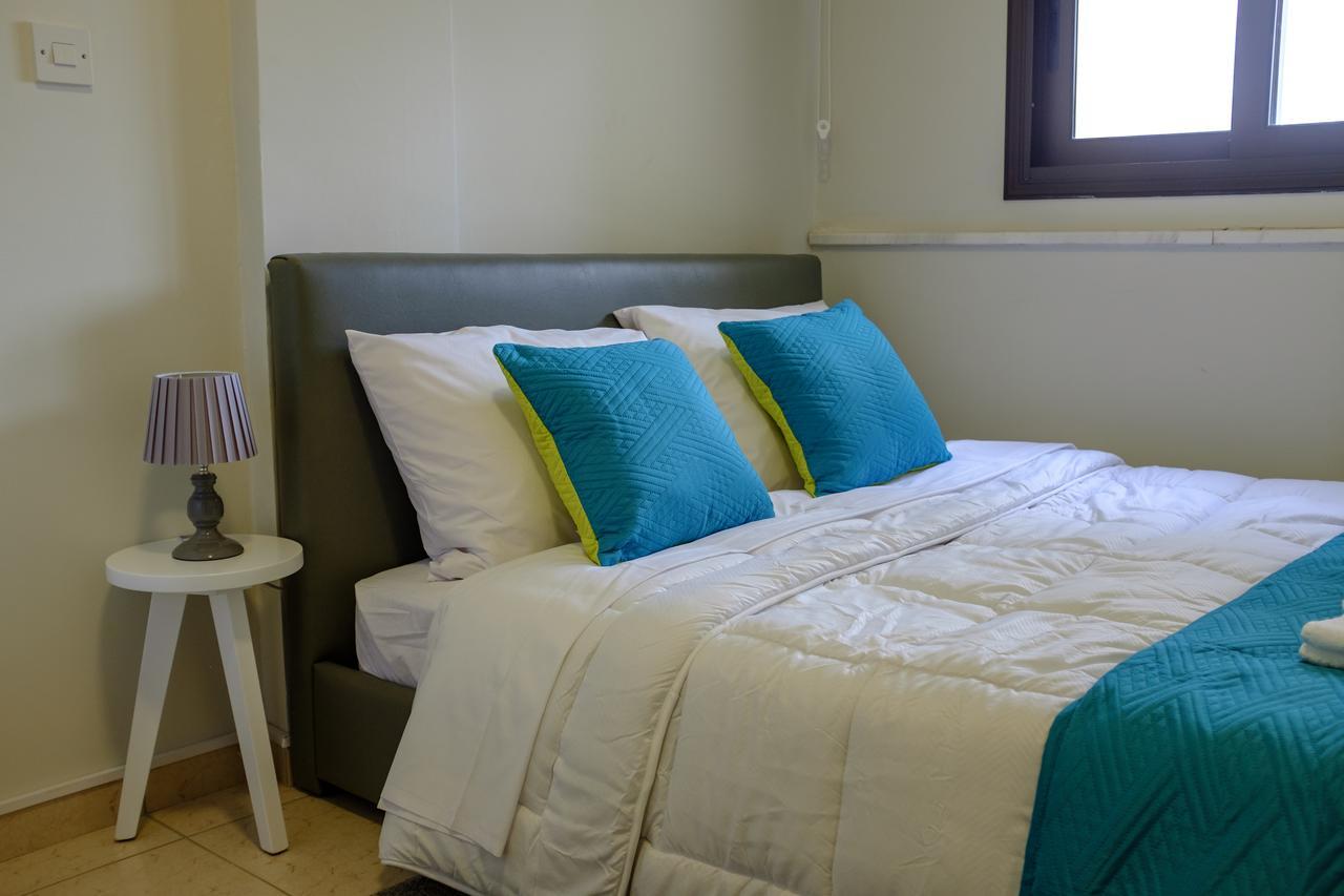Soho City Apartments 라르나카 외부 사진